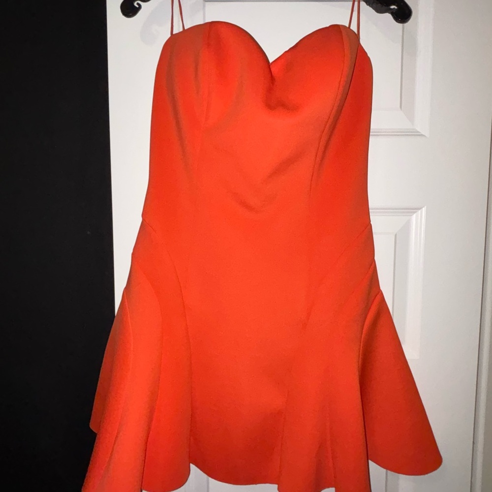 Dirty Laundry Orange Sweetheart Neckline Mini Dress